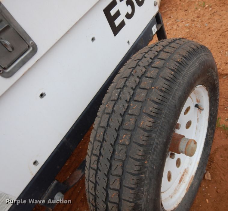 image for item DK0268 2010 Magnum MLT 3060  light plant