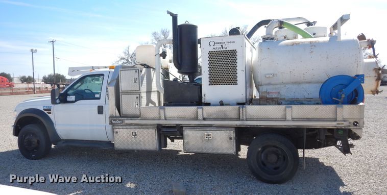 image for item DK0277 2009 Ford F550 Super Duty XL  vacuum truck