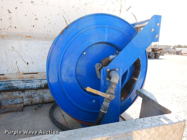 image for item DK0277 2009 Ford F550 Super Duty XL  vacuum truck