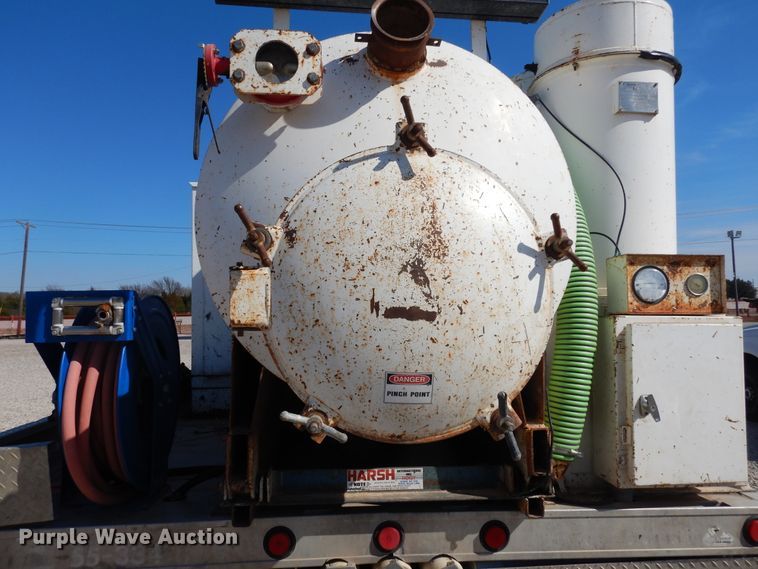 image for item DK0277 2009 Ford F550 Super Duty XL  vacuum truck