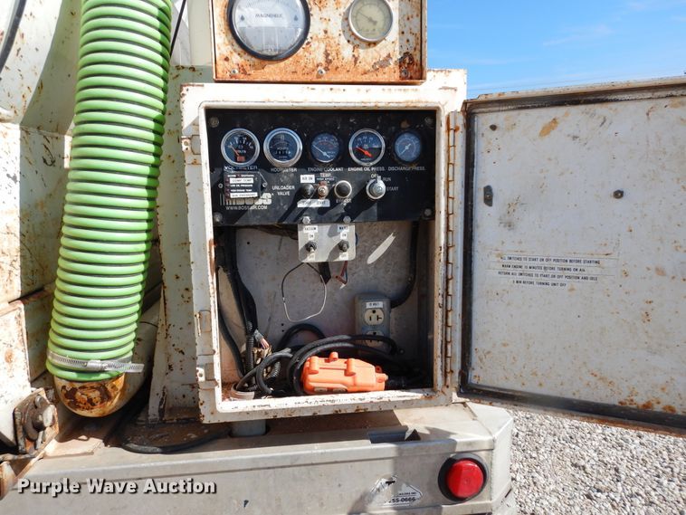 image for item DK0277 2009 Ford F550 Super Duty XL  vacuum truck