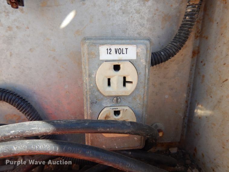 image for item DK0277 2009 Ford F550 Super Duty XL  vacuum truck