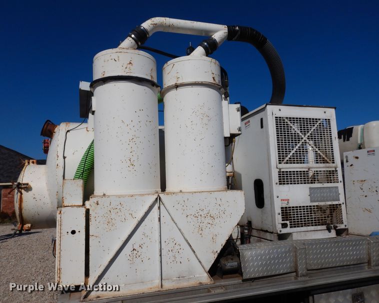 image for item DK0277 2009 Ford F550 Super Duty XL  vacuum truck