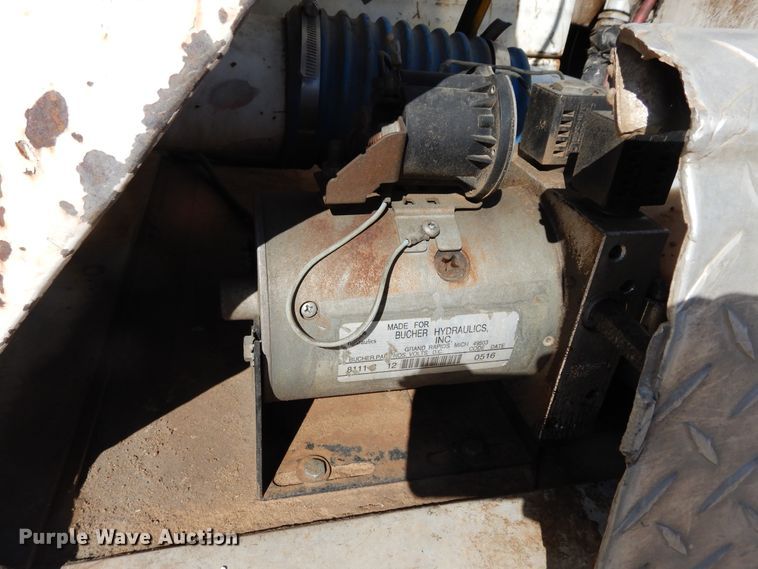 image for item DK0277 2009 Ford F550 Super Duty XL  vacuum truck