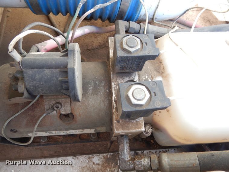 image for item DK0277 2009 Ford F550 Super Duty XL  vacuum truck