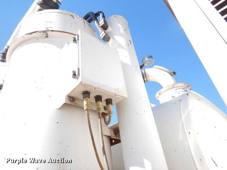 image for item DK0277 2009 Ford F550 Super Duty XL  vacuum truck