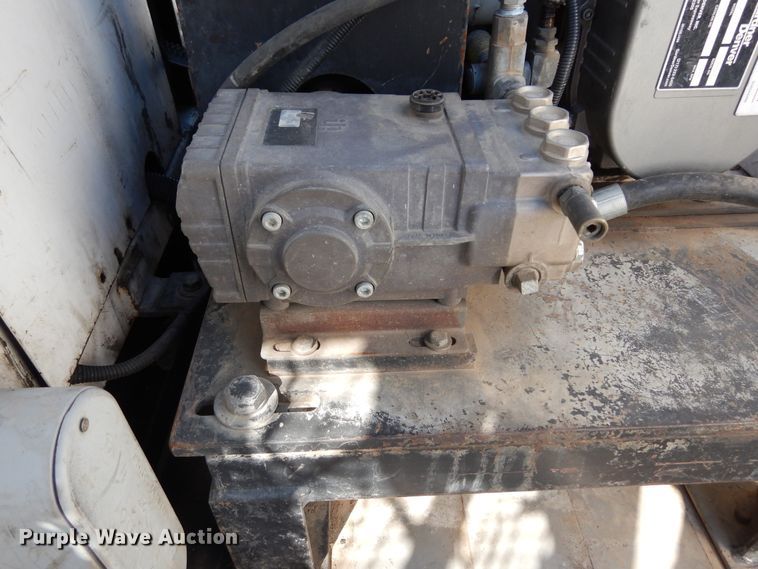 image for item DK0277 2009 Ford F550 Super Duty XL  vacuum truck