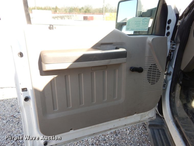 image for item DK0277 2009 Ford F550 Super Duty XL  vacuum truck