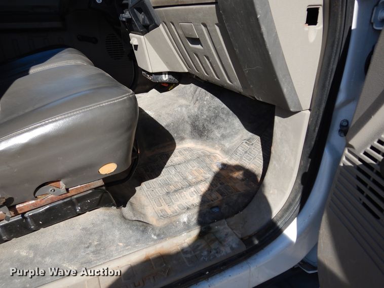 image for item DK0277 2009 Ford F550 Super Duty XL  vacuum truck