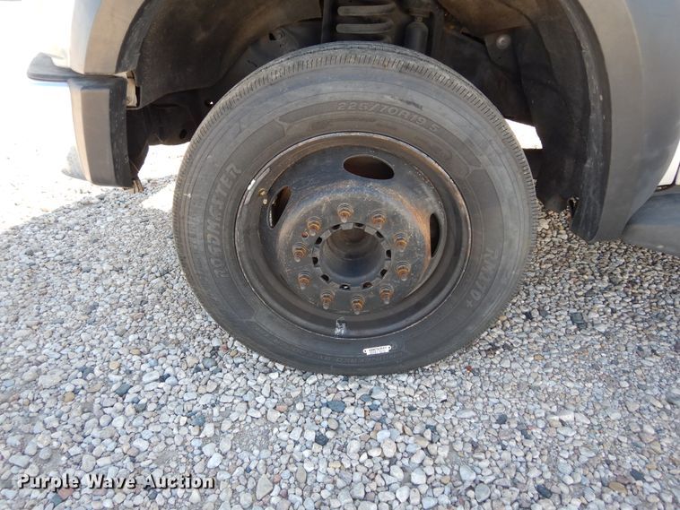 image for item DK0277 2009 Ford F550 Super Duty XL  vacuum truck