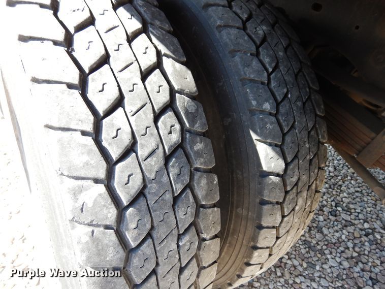 image for item DK0277 2009 Ford F550 Super Duty XL  vacuum truck