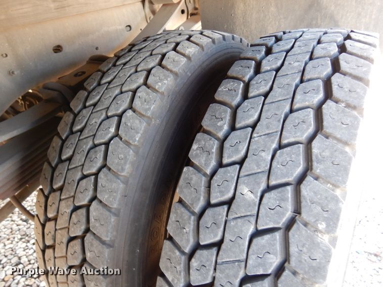 image for item DK0277 2009 Ford F550 Super Duty XL  vacuum truck