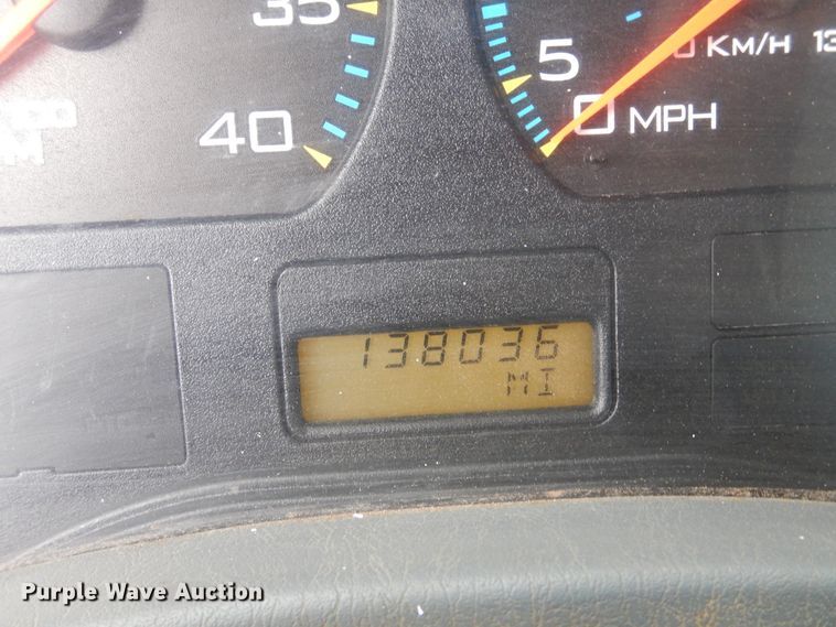 image for item DK0279 2006 International 7500  bucket truck