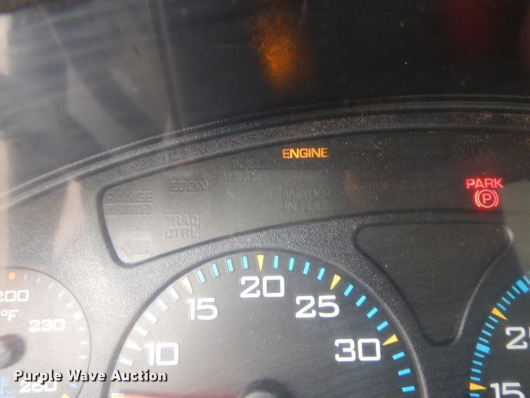 image for item DK0279 2006 International 7500  bucket truck