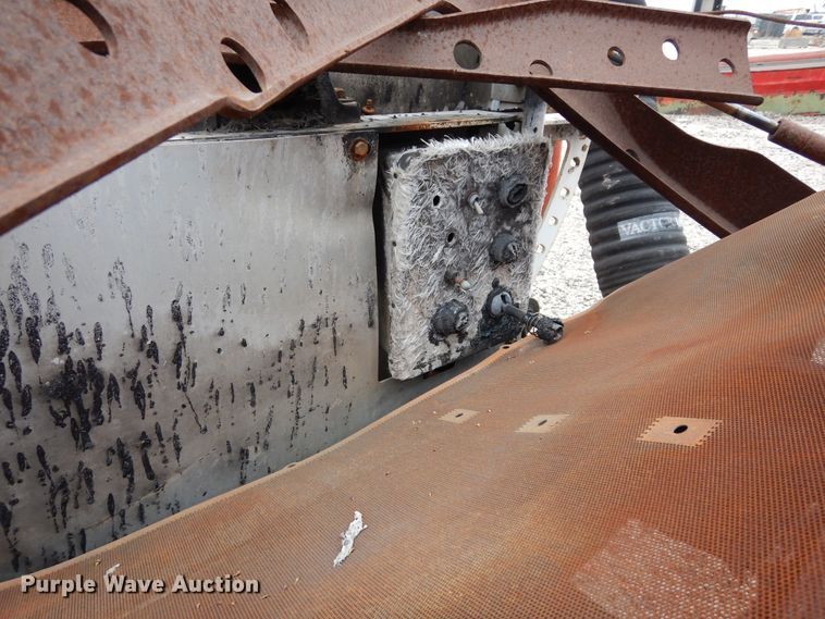 image for item DK0282 2013 Freightliner 108SD  vacuum truck