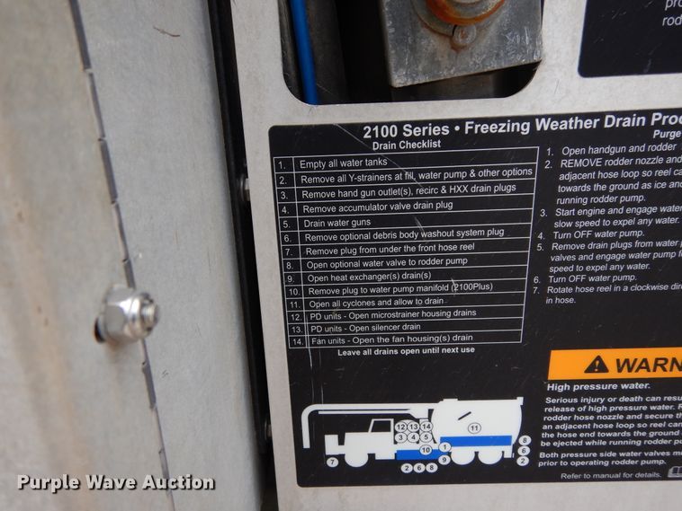 image for item DK0282 2013 Freightliner 108SD  vacuum truck