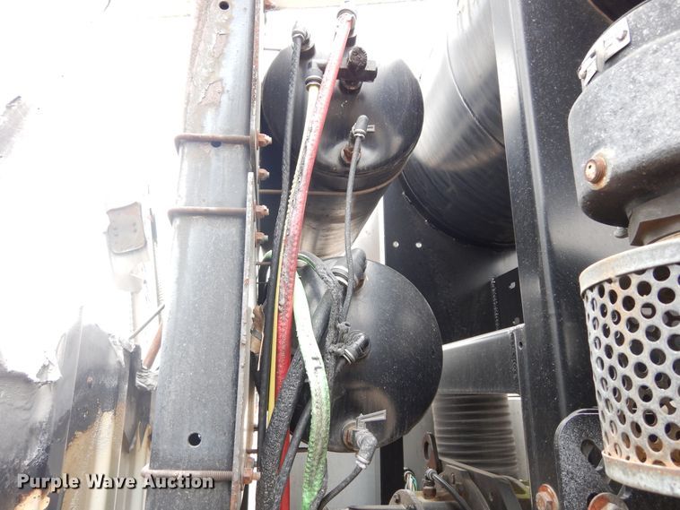 image for item DK0282 2013 Freightliner 108SD  vacuum truck