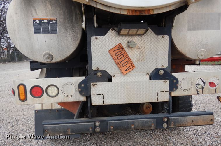 image for item DK0282 2013 Freightliner 108SD  vacuum truck