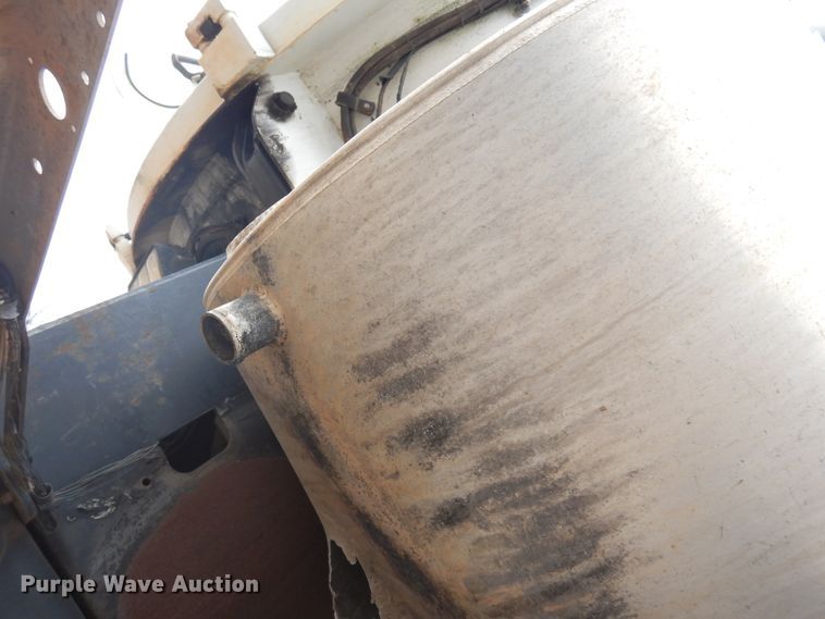 image for item DK0282 2013 Freightliner 108SD  vacuum truck