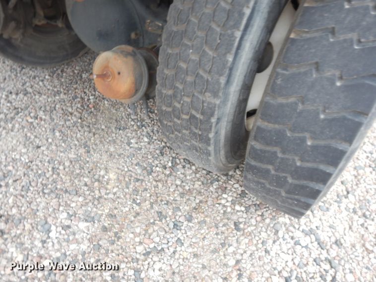 image for item DK0282 2013 Freightliner 108SD  vacuum truck