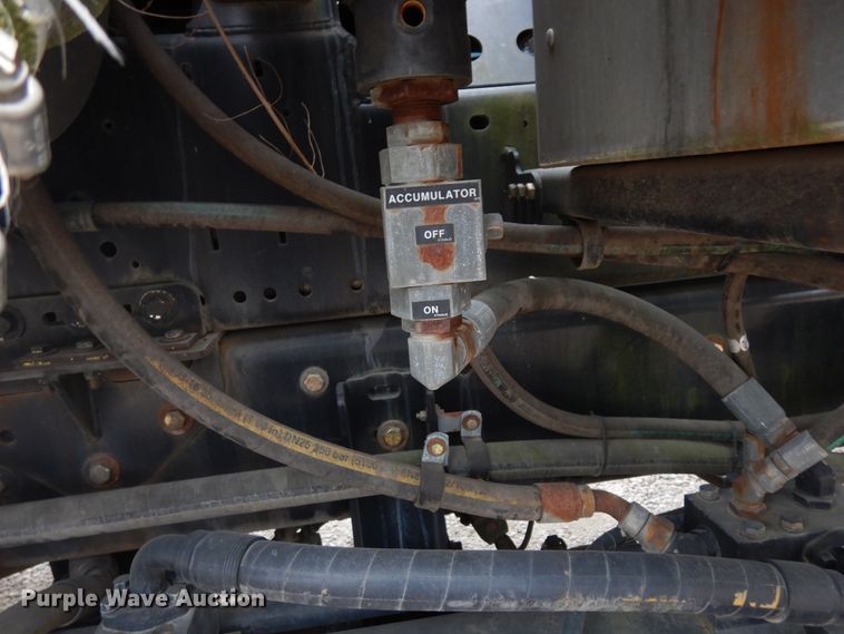 image for item DK0282 2013 Freightliner 108SD  vacuum truck