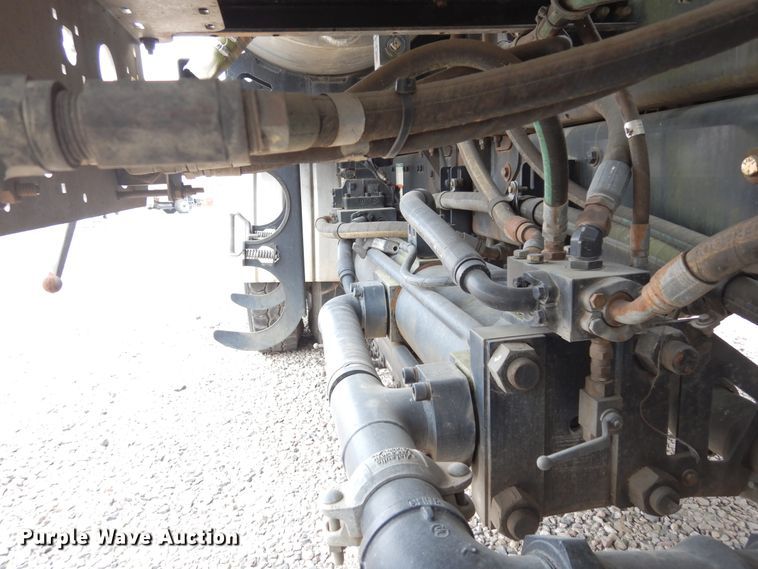 image for item DK0282 2013 Freightliner 108SD  vacuum truck