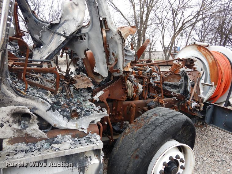 image for item DK0282 2013 Freightliner 108SD  vacuum truck