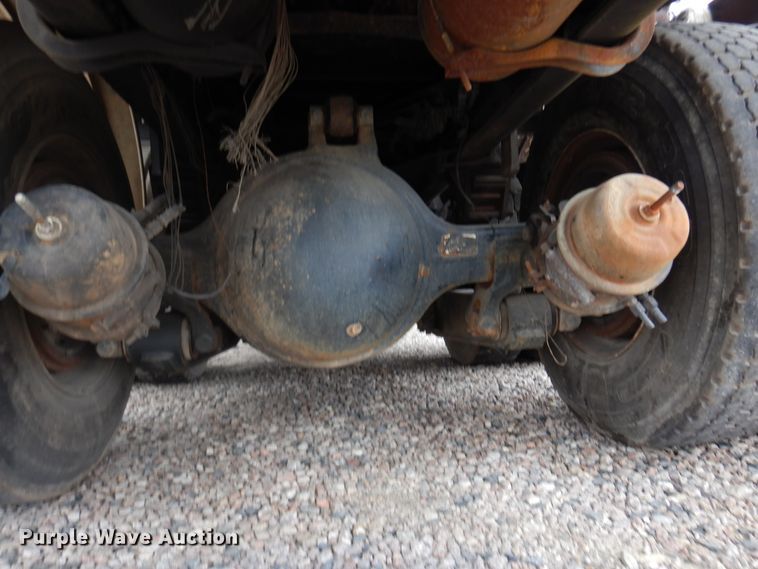 image for item DK0282 2013 Freightliner 108SD  vacuum truck