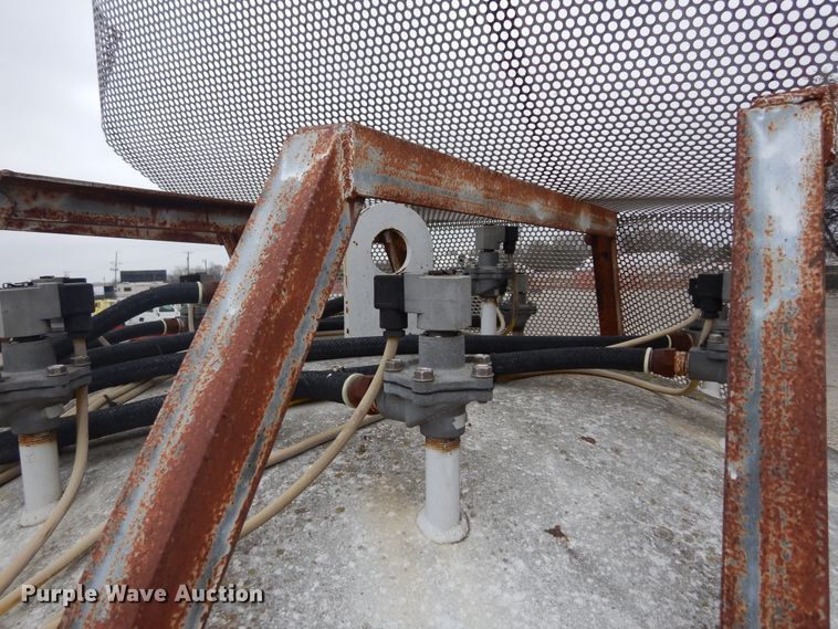 image for item DK0284 Servac 88603A  vacuum truck bed