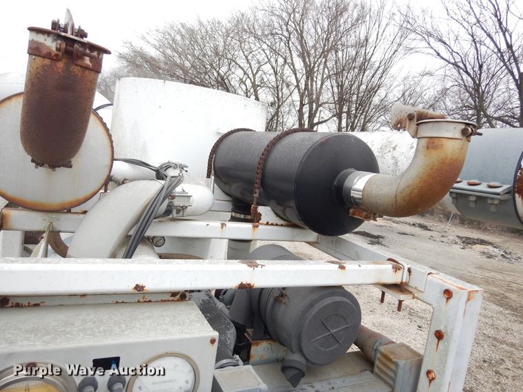 image for item DK0284 Servac 88603A  vacuum truck bed