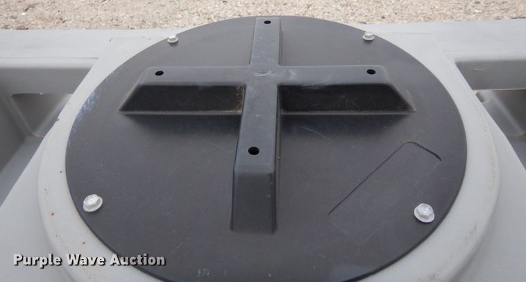 image for item DK0292 * Poly water tank