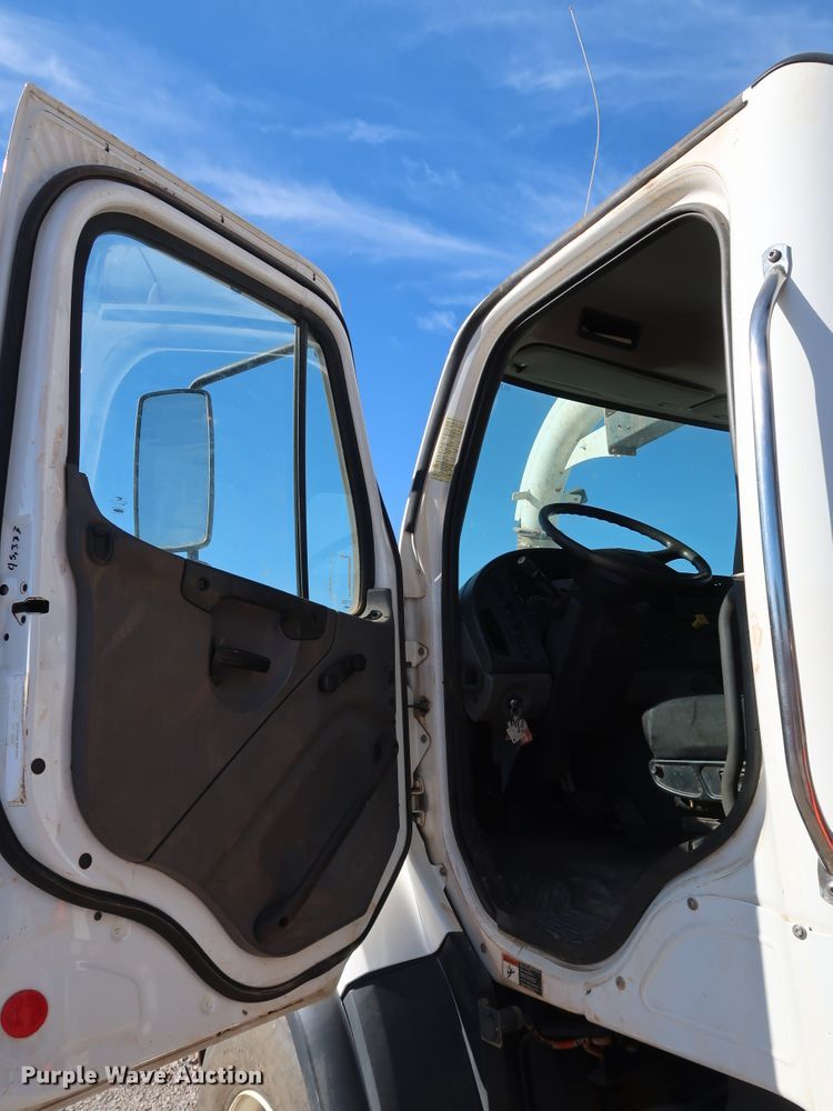 image for item DK3500 2015 Freightliner 114SD  combination sewer jetter truck