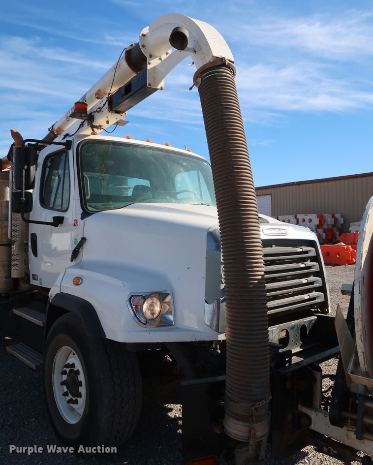 image for item DK3500 2015 Freightliner 114SD  combination sewer jetter truck