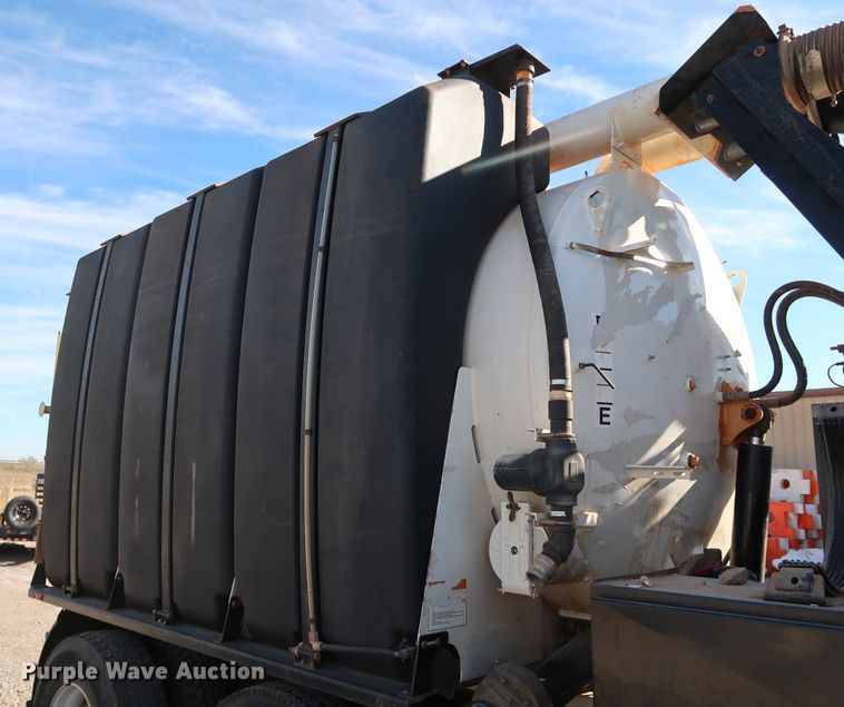 image for item DK3500 2015 Freightliner 114SD  combination sewer jetter truck