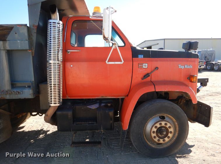 image for item DK7256 1988 GMC TopKick 7000  dump truck