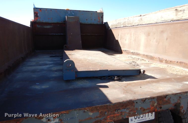 image for item DK7256 1988 GMC TopKick 7000  dump truck