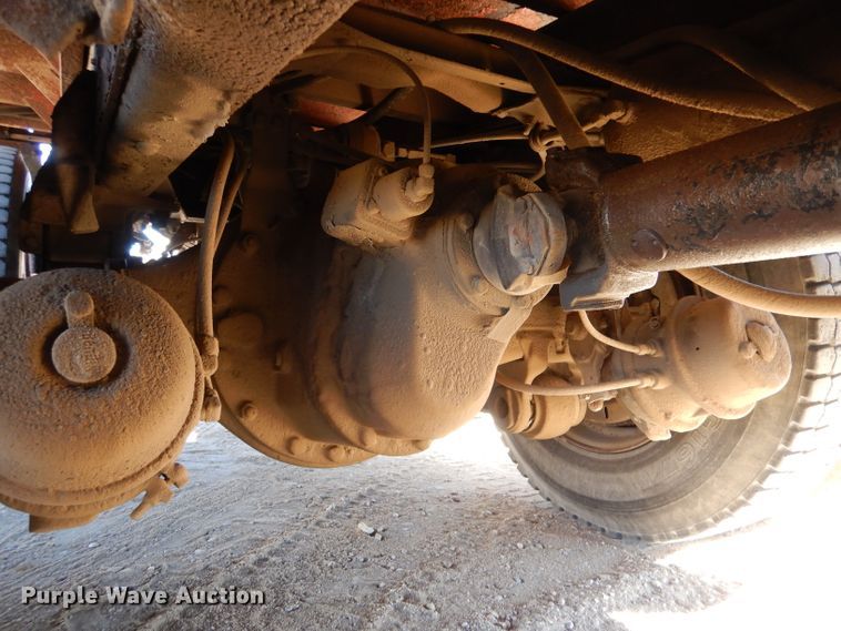 image for item DK7256 1988 GMC TopKick 7000  dump truck