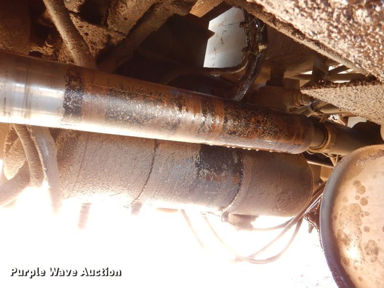 image for item DK7256 1988 GMC TopKick 7000  dump truck