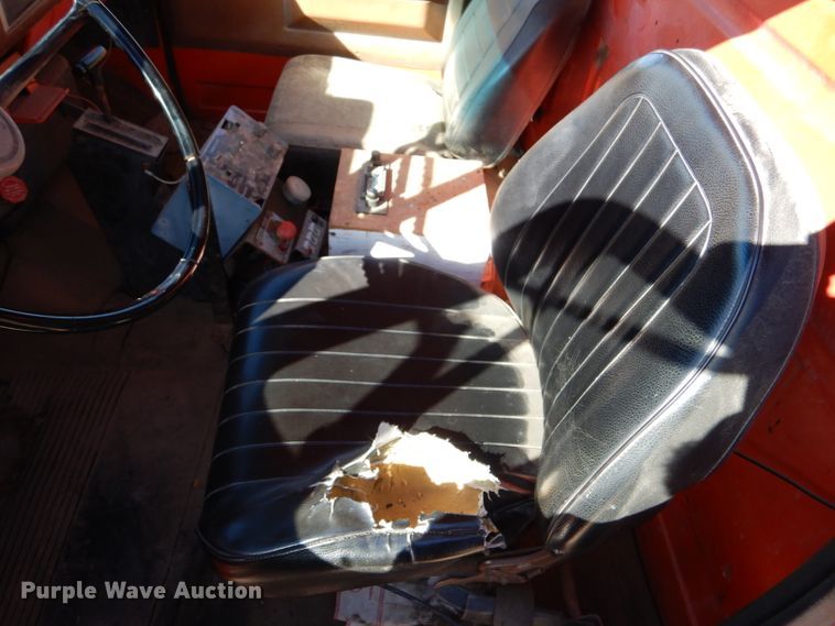 image for item DK7256 1988 GMC TopKick 7000  dump truck