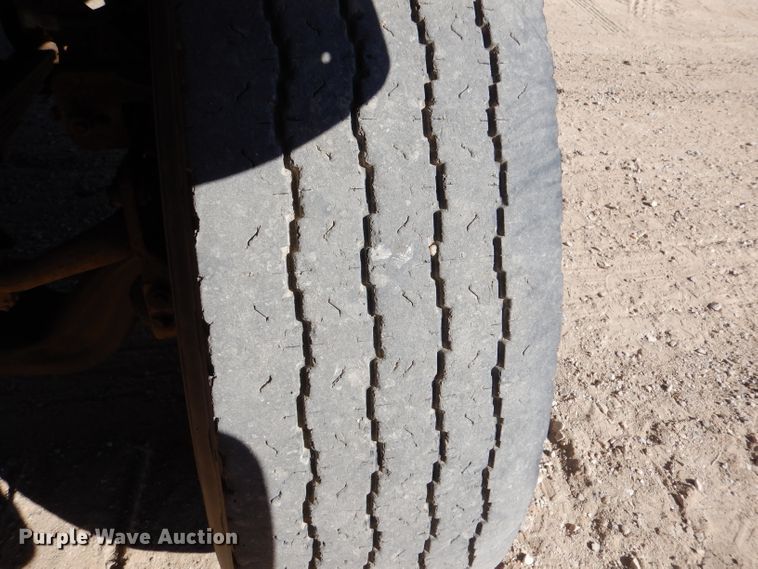 image for item DK7256 1988 GMC TopKick 7000  dump truck