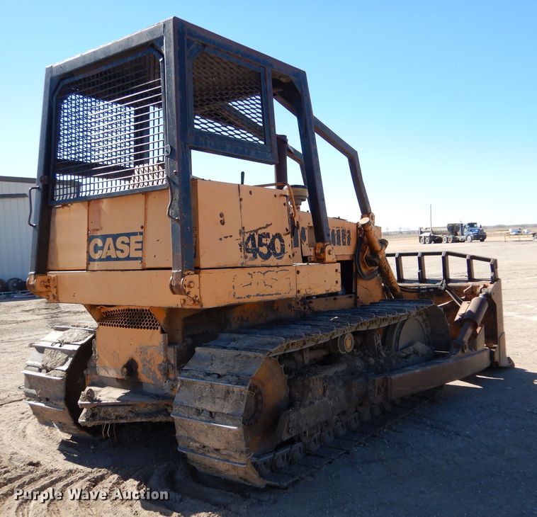 image for item DK7257 1975 Case 1450  dozer