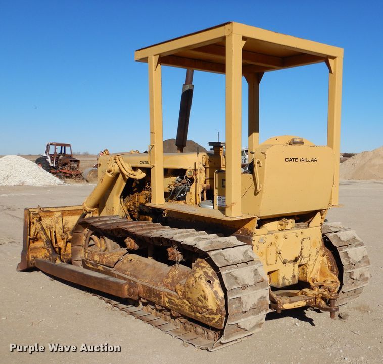 image for item DK7258 1954 Caterpillar D6  dozer