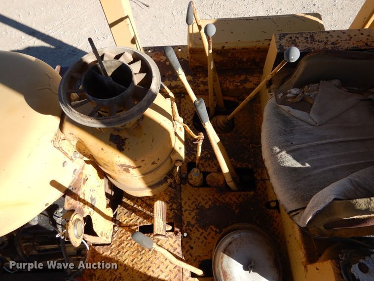 image for item DK7258 1954 Caterpillar D6  dozer