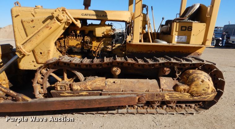 image for item DK7258 1954 Caterpillar D6  dozer
