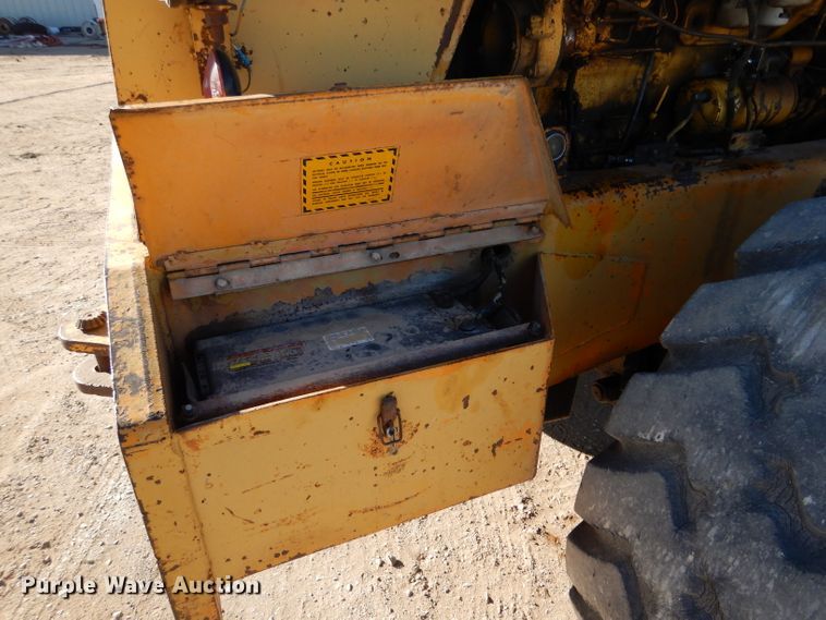 image for item DK7259 1974 Fiat-Allis 745H-B  wheel loader