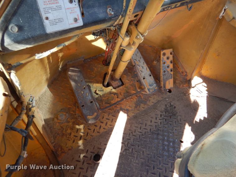 image for item DK7259 1974 Fiat-Allis 745H-B  wheel loader