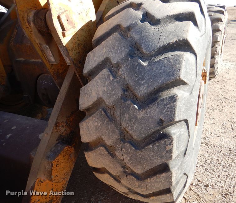 image for item DK7259 1974 Fiat-Allis 745H-B  wheel loader