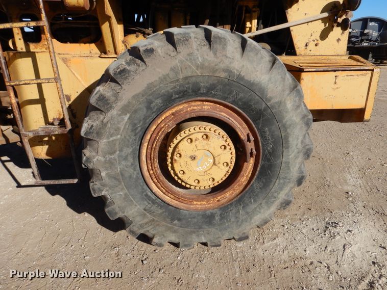 image for item DK7259 1974 Fiat-Allis 745H-B  wheel loader