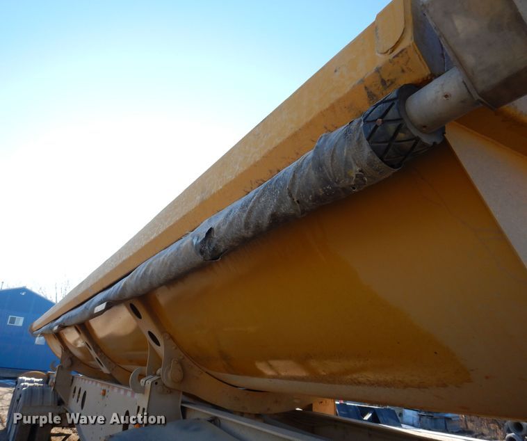 image for item DL5940 2007 SiDump'r  side dump trailer
