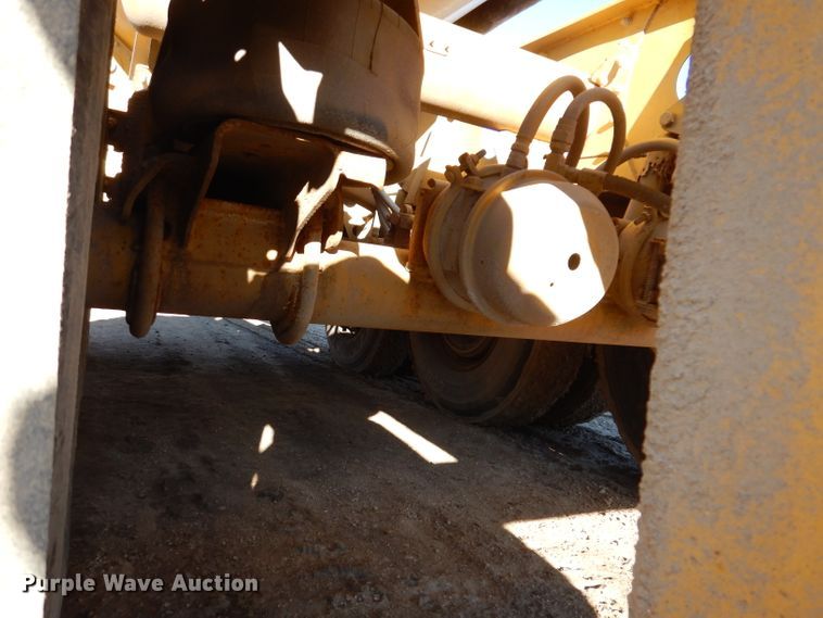 image for item DL5940 2007 SiDump'r  side dump trailer